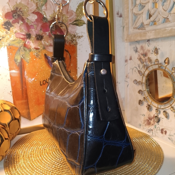 BEAUTIFUL! DOONEY & BOURKE HOBO HANDBAG-DEEP BLUE CROC EMBOSSED - Picture 3 of 7